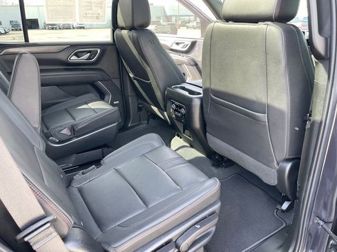 Used 2022 Chevrolet Tahoe RST w/ Luxury Package image 21