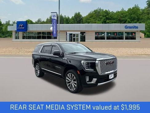 Used 2021 GMC Yukon Denali w/ Denali Premium Package image 5