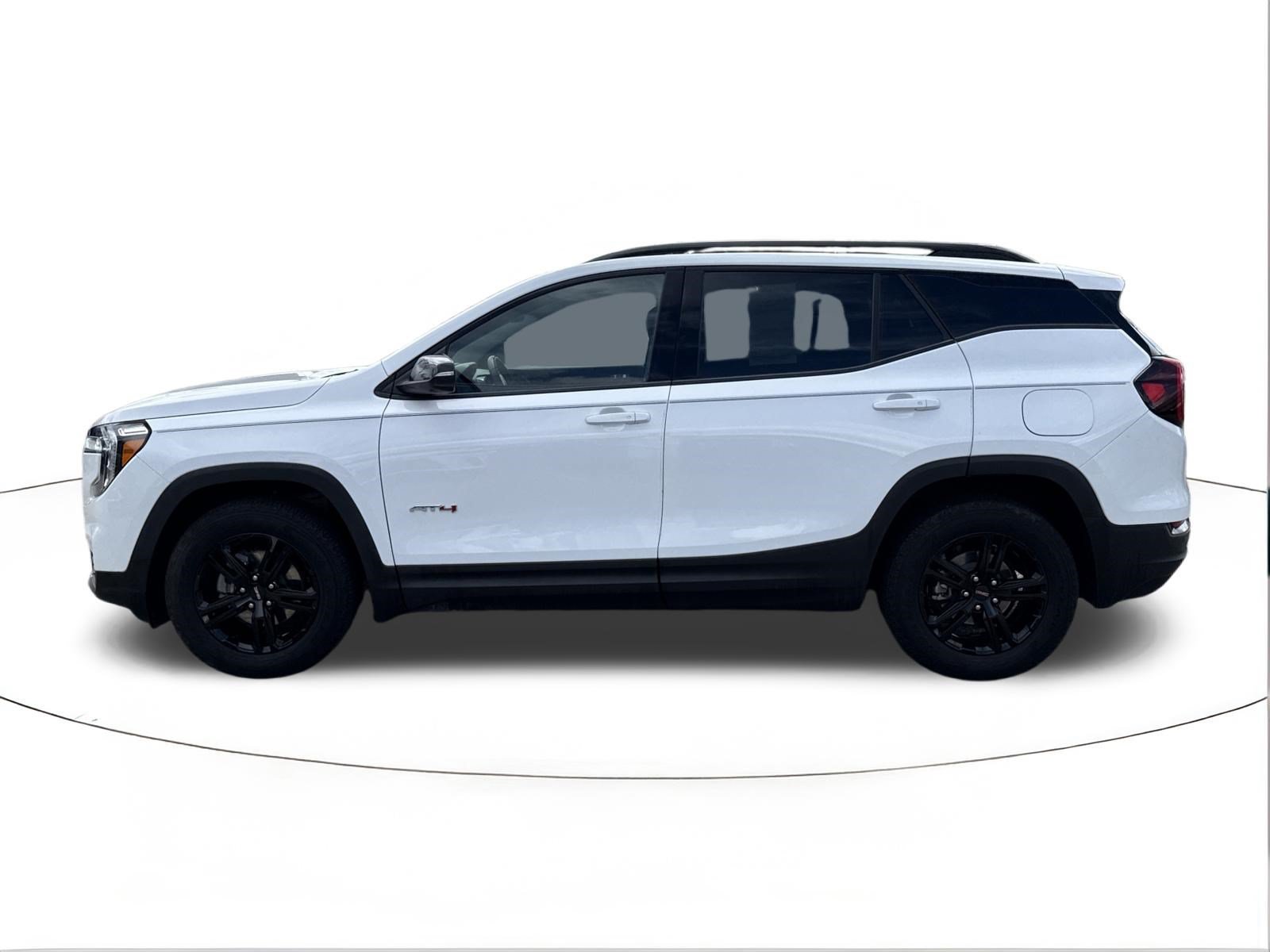 Used 2024 GMC Terrain AT4 w/ Tech Package AWD/4WD image 6