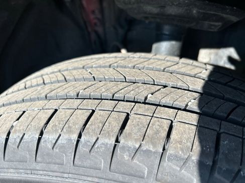 Used 2025 Toyota RAV4 XLE image 29