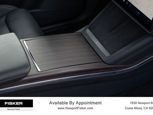 Used 2024 Tesla Model X image 28