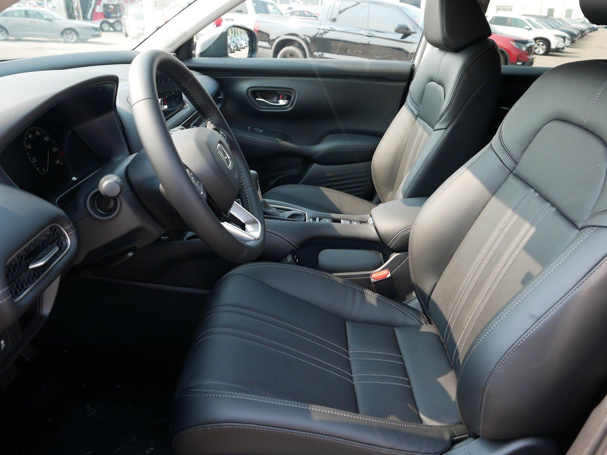 New 2027 Honda HR-V EX-L image 5