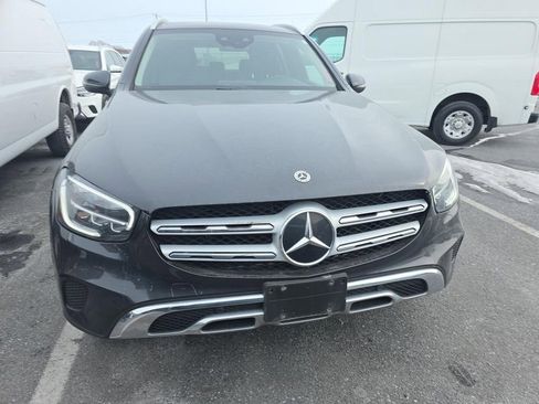 Used 2021 Mercedes-Benz GLC 300 4MATIC w/ Multimedia Package image 2