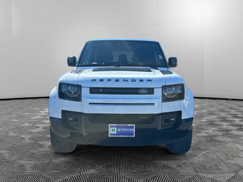Used 2023 Land Rover Defender 90 X-Dynamic SE AWD/4WD image 8