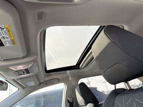 Used 2023 Toyota RAV4 XLE w/ Convenience Package image 23