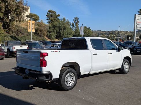 Used 2022 Chevrolet Silverado 1500 W/T w/ Trailering Package AWD/4WD image 3