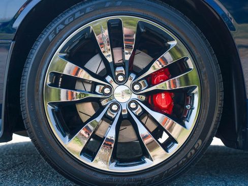 Used 2013 Dodge Challenger SRT8 w/ Harman Kardon Audio Group RWD image 94