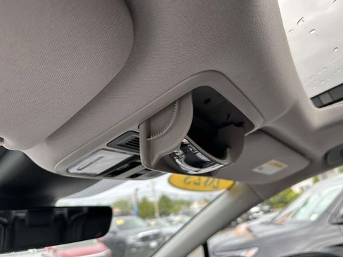 Used 2023 Honda Odyssey Elite image 29