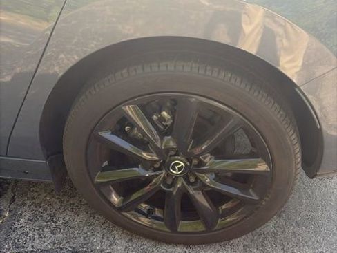 Used 2024 MAZDA MAZDA3 s image 30