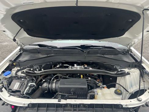 Used 2023 Ford Explorer Limited image 20