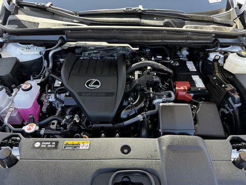 Certified 2025 Lexus RX 350 FWD w/ Technology Package image 31