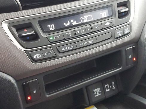 Used 2023 Honda Ridgeline RTL-E image 30