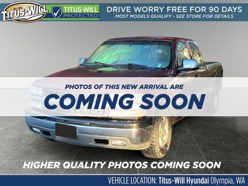 Used 2000 Chevrolet Silverado 1500 LS w/ Firm Ride Suspension Pkg image 3