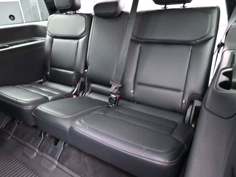 Used 2025 Ford Expedition Platinum w/ Stealth Performance Package AWD/4WD image 42
