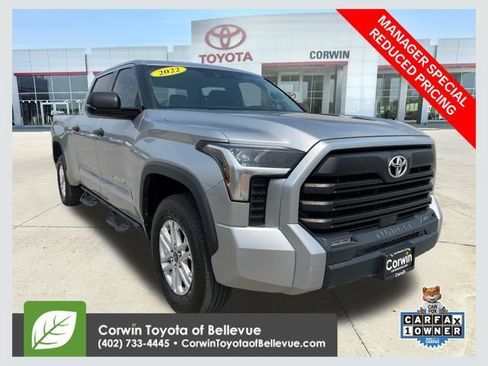 Used 2022 Toyota Tundra SR5 w/ SR5 Convenience Package AWD/4WD image 1