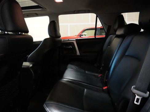 Used 2017 Toyota 4Runner Limited image 8