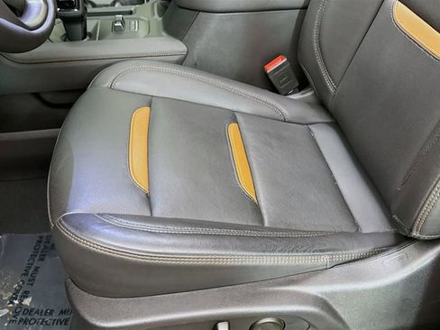 Used 2024 GMC Sierra 1500 AT4 w/ Technology Package image 22