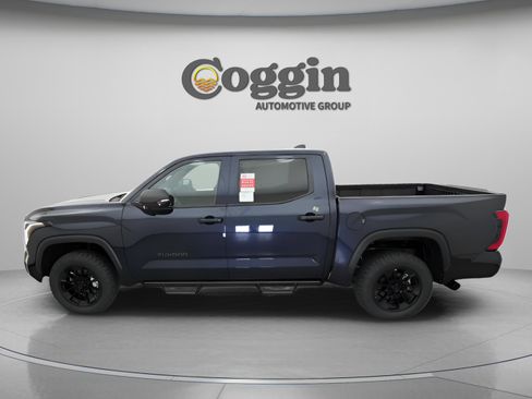 New 2026 Toyota Tundra SR5 AWD/4WD image 5