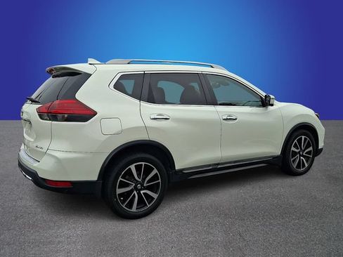 Used 2017 Nissan Rogue SL w/ SL Premium Package AWD/4WD image 4
