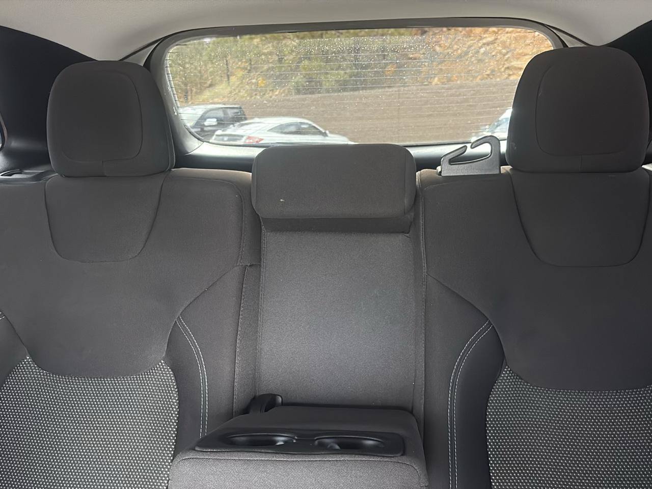 Used 2020 Jeep Cherokee Latitude FWD image 22