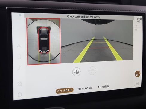 Used 2023 Land Rover Defender 110 V8 image 10