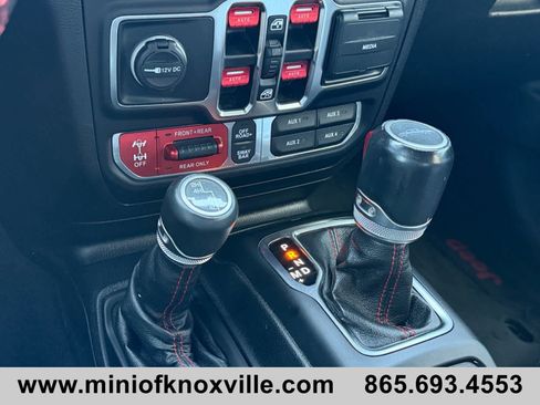 Used 2020 Jeep Gladiator Rubicon AWD/4WD image 32
