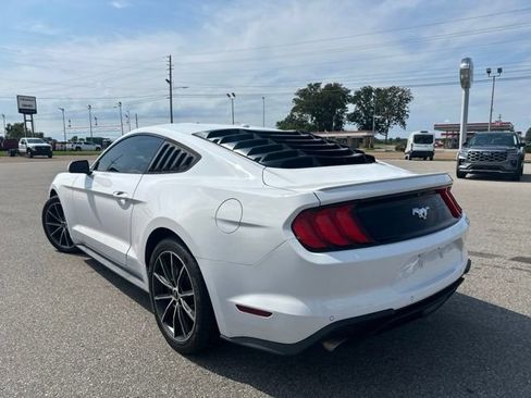 Used 2018 Ford Mustang Coupe w/ Equipment Group 101A RWD image 19