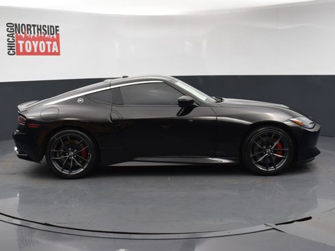 Used 2023 Nissan Z w/ Floor Mat Package (L93) RWD image 5