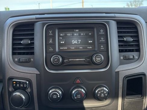 Used 2017 RAM 1500 Express w/ Express Value Package image 23