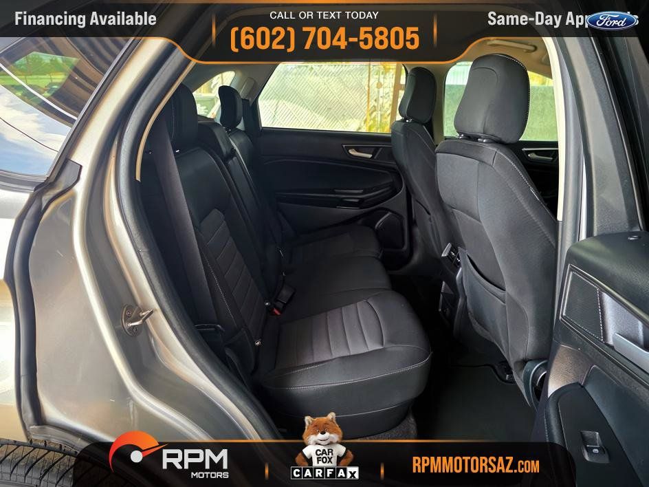Used 2020 Ford Edge SE FWD image 12