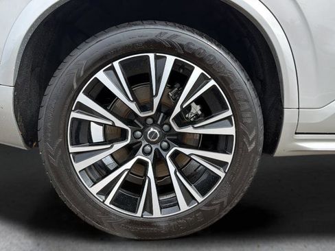 Used 2023 Volvo XC90 T8 Plus AWD/4WD image 28
