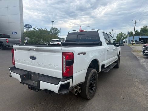 Used 2024 Ford F350 Lariat w/ Lariat Ultimate Package AWD/4WD image 3