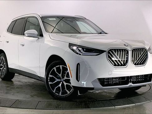 New 2026 BMW X3 xDrive30i w/ Premium Package AWD/4WD image 11