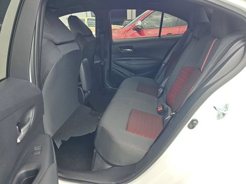 Used 2025 Toyota Corolla SE FWD image 4
