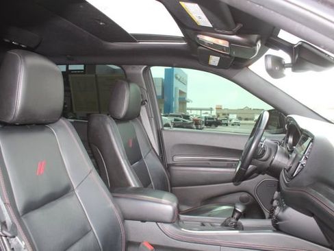 Used 2021 Dodge Durango R/T w/ Technology Group RWD image 16