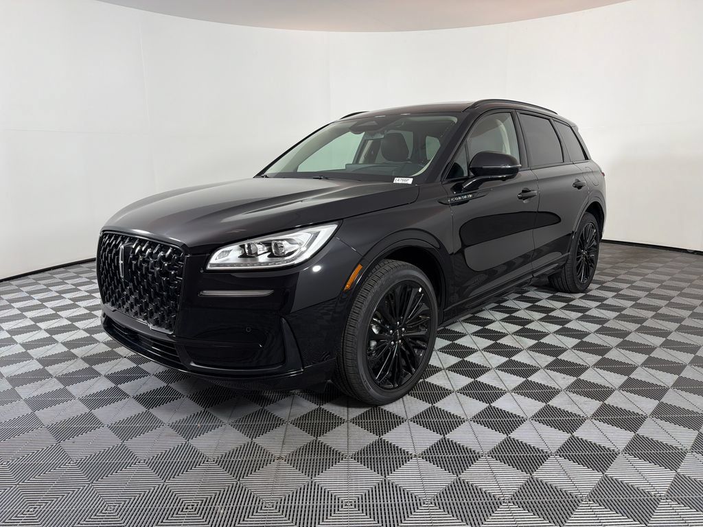 Used 2025 Lincoln Corsair Reserve w/ Equipment Group 202A AWD/4WD image 7