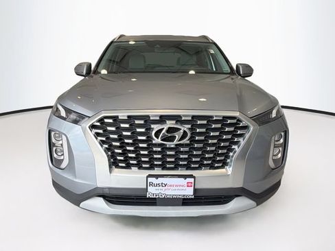 Used 2020 Hyundai Palisade SEL FWD image 2