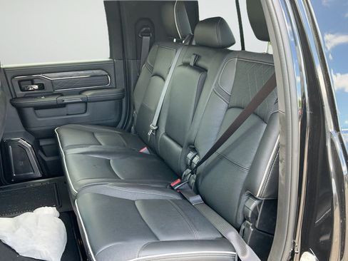 New 2026 RAM 2500 Limited AWD/4WD image 19