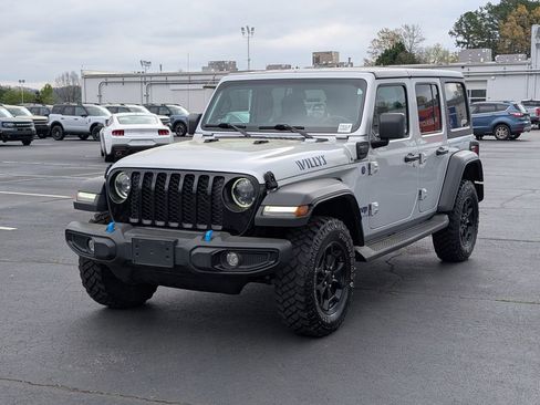 Used 2023 Jeep Wrangler Unlimited w/ Cold Weather Group image 3