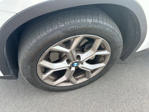 Used 2022 BMW X4 xDrive30i w/ Convenience Package image 13