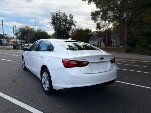 Used 2024 Chevrolet Malibu LT FWD image 4