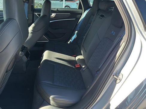 Used 2025 Audi RS 6 performance image 18