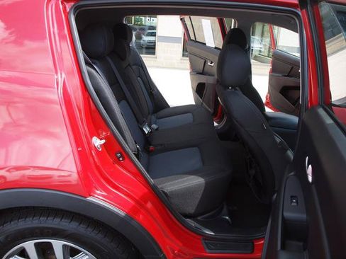 Used 2015 Kia Sportage LX AWD/4WD image 7