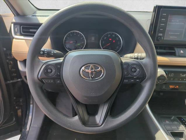 Used 2019 Toyota RAV4 XLE w/ Convenience Package FWD image 13
