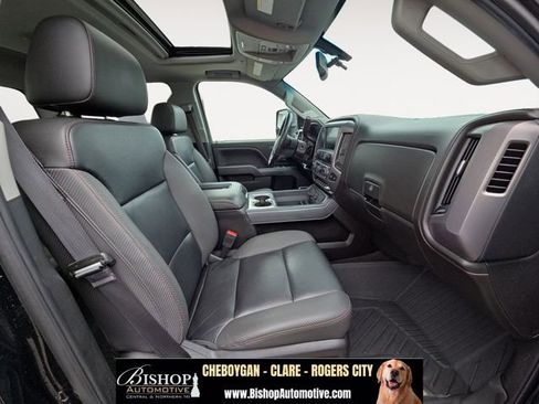 Used 2018 GMC Sierra 2500 SLT w/ All Terrain HD Package AWD/4WD image 27