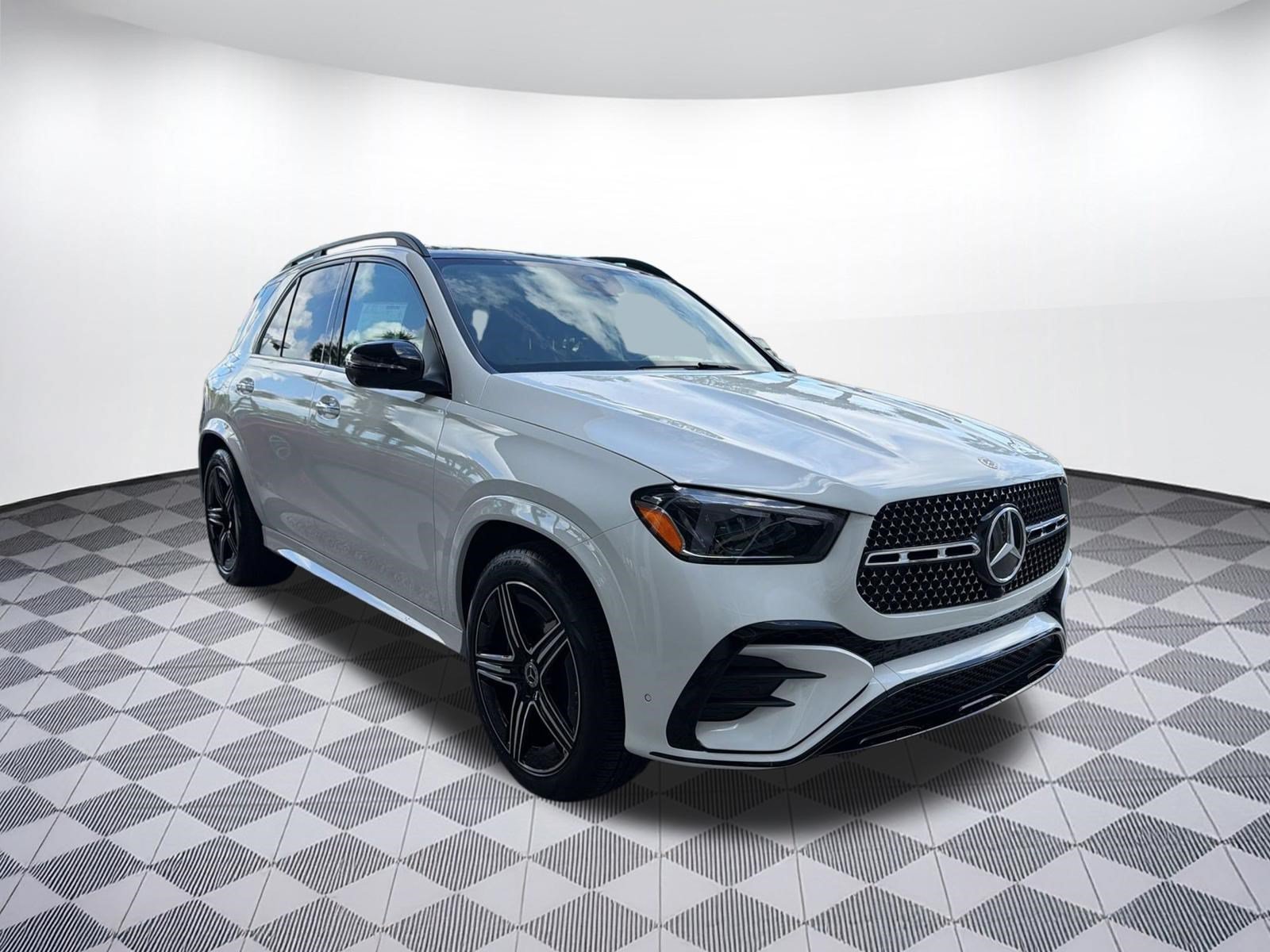 Used 2026 Mercedes-Benz GLE 350 4MATIC image 7