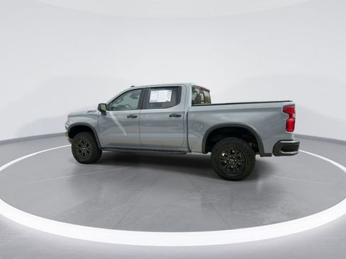 Used 2024 Chevrolet Silverado 1500 ZR2 w/ Technology Package image 5