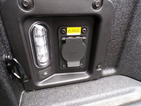 New 2026 Ford Maverick XLT w/ XLT Luxury Package image 8