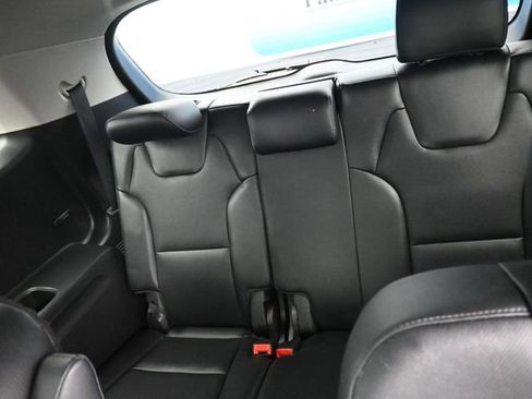 Used 2022 Kia Telluride EX w/ EX Premium Package AWD/4WD image 10