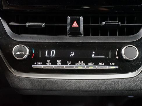 Certified 2024 Toyota Corolla LE FWD image 20